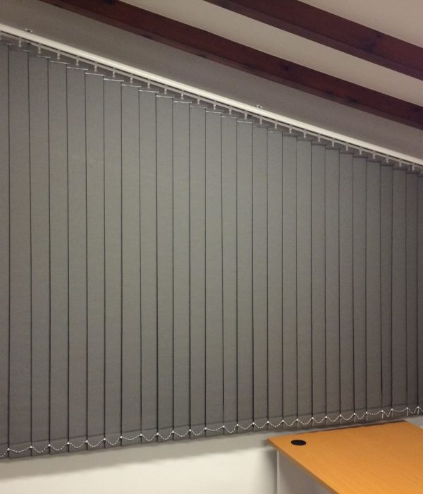 Persiana plomo oscuro de cortinas catalina Persiana plomo oscuro de cortinas catalina